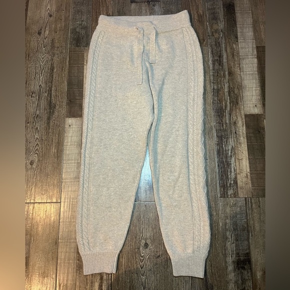 Krimson Klover Chalet Jogger in Oat Wool Cashmere Blend Women’s Size Medium - Picture 3 of 8